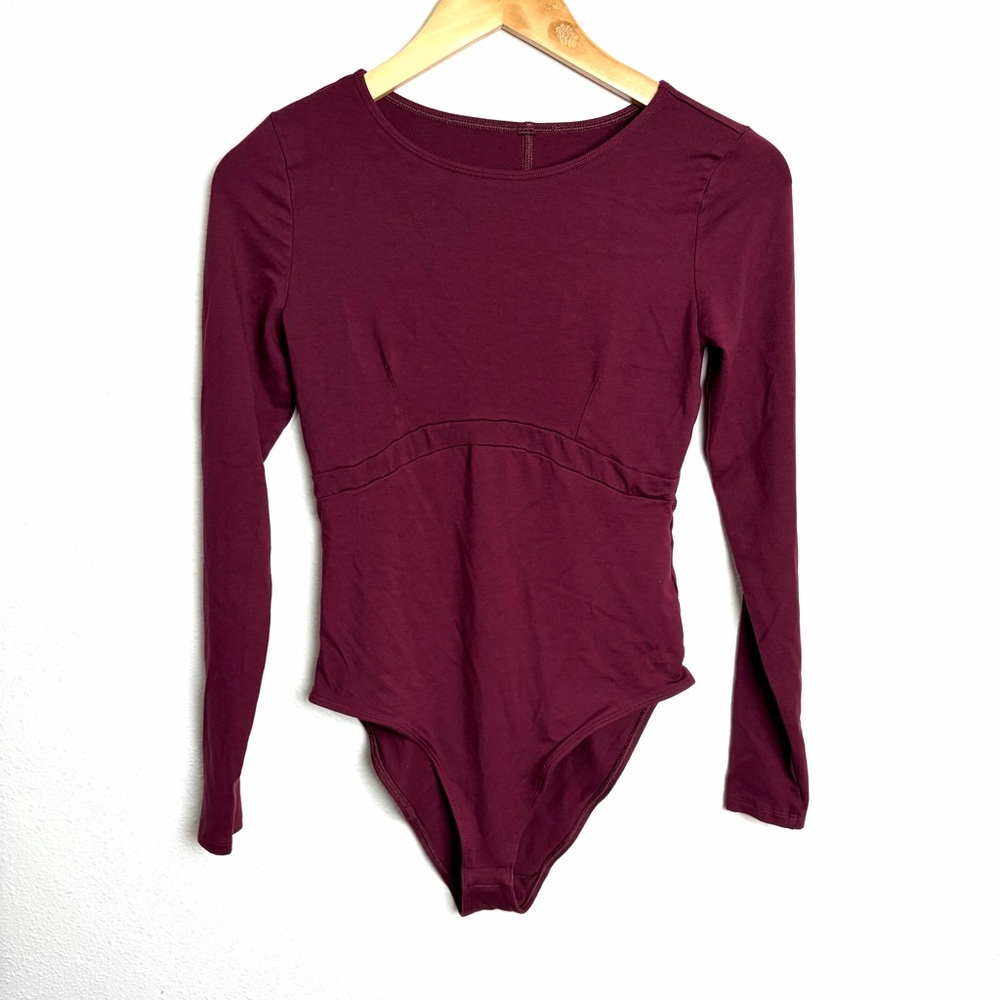 Adore Me Burgundy Bodysuit long sleeve sz S knit stretch snatched slimming top